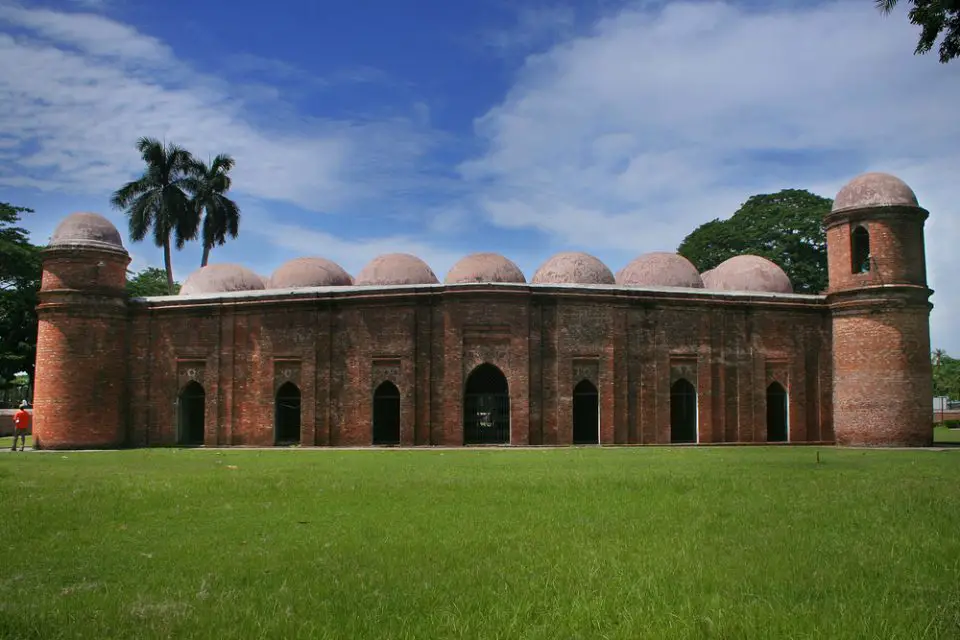 The Sixty Dome Mosque or Shaá Gombuj Moshjid also known as Shait Gambuj Mosque or Saith Gunbad Masjid, a UNESCO World Heritage site. Bagerhat.