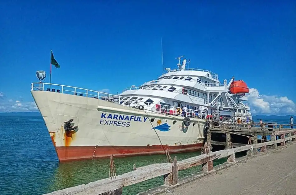 Karnafuli express ship in saint martin in Bangladesh. Ready to go, taking passengers.