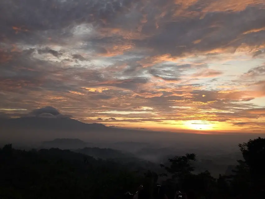 Stunning sun rise view from Punthuk Setumbu in Magelang.