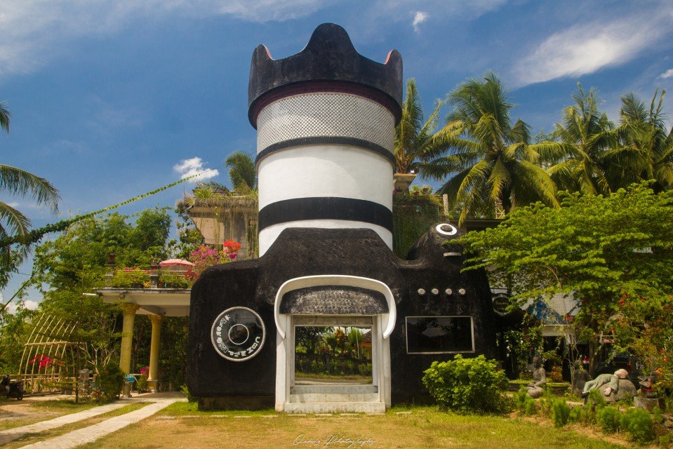 Rumah Kamera a unique place to visit in Magelang, Indonesia. A camera shape house.