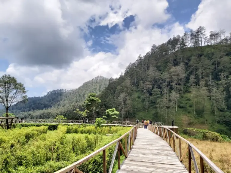 Wonder Park Tawangmangu – A Nature Tourism