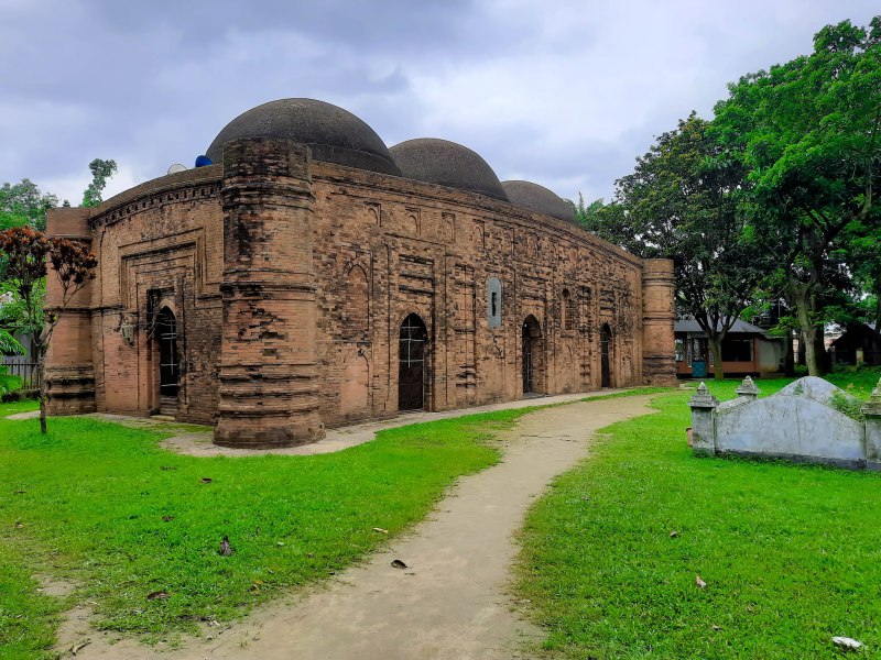 Kherua Mosque/খেরুয়া মসজিদ is a must-see tourist attraction in Bogra.