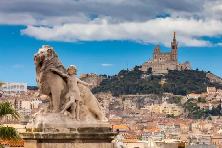 The 12 Hottest Cities In France [Warmest Places In France]