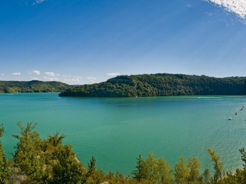 Best Lakes In France For Swimming