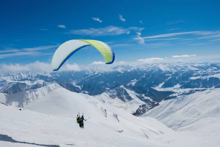 Do Paragliding in Mont Blanc