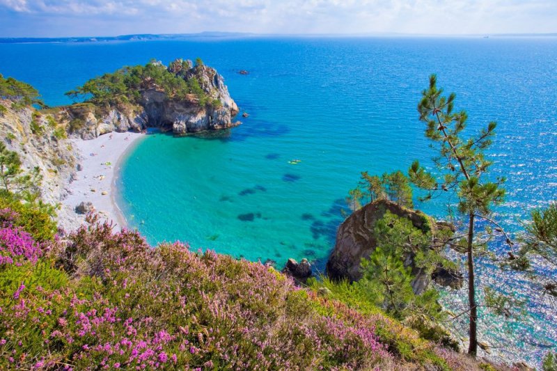 Virgin Island Beach, Crozon (Finistère) - Popular France Beach