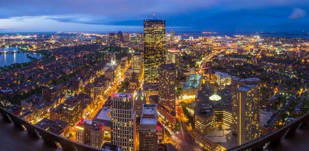 fun-things-to-do-in-boston-for-young-adults-at-night